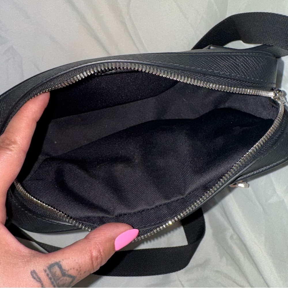 Louis Vuitton Monogram Taigarama Bumbag - Picture 5 of 8